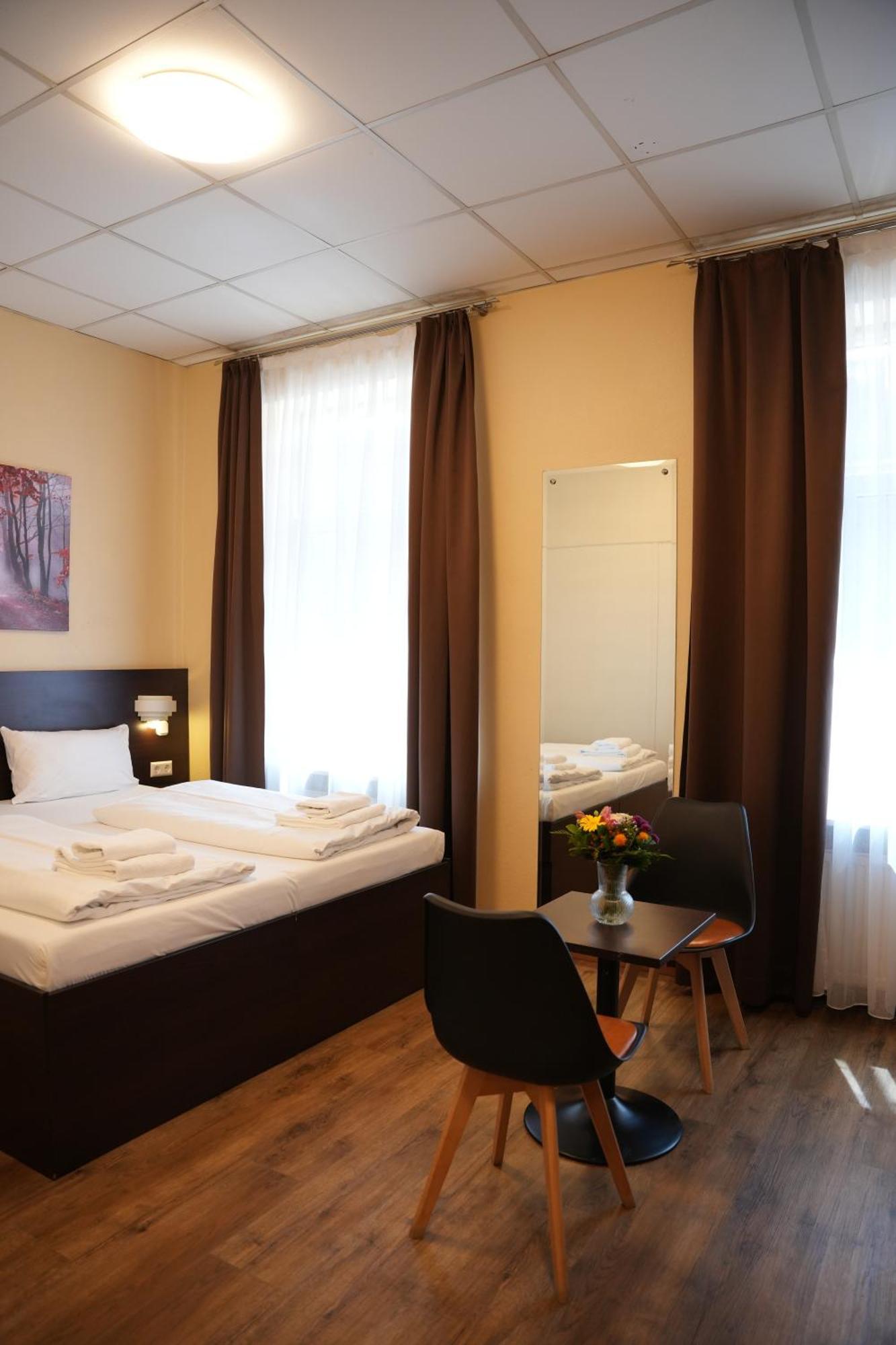 Hotel Cityring Frankfurt am Main Buitenkant foto